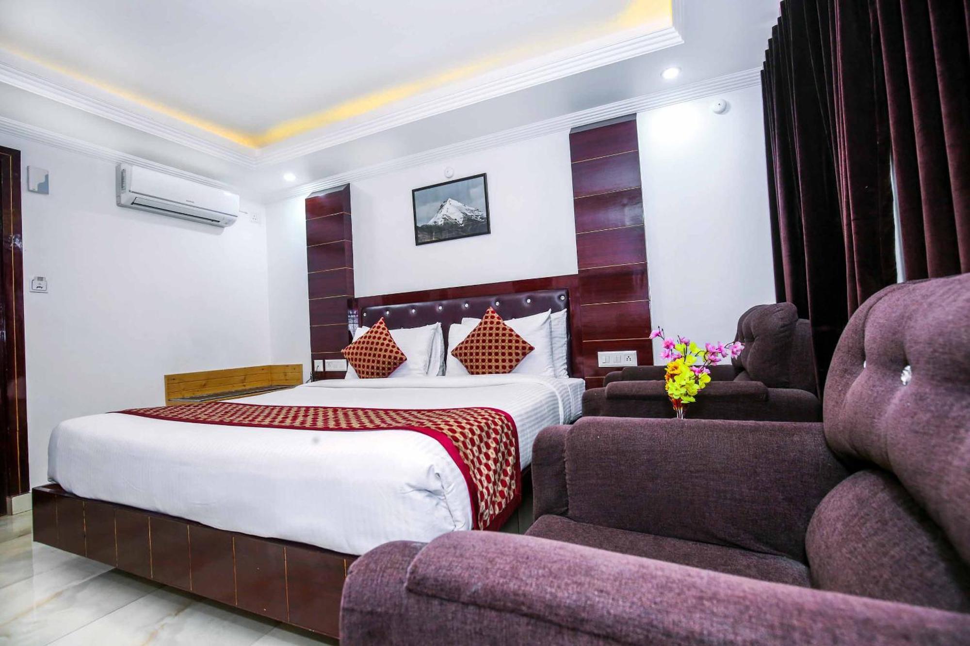 Hotel White Grand Shimla - In City Centre - A Centrally Ac Hotel Экстерьер фото