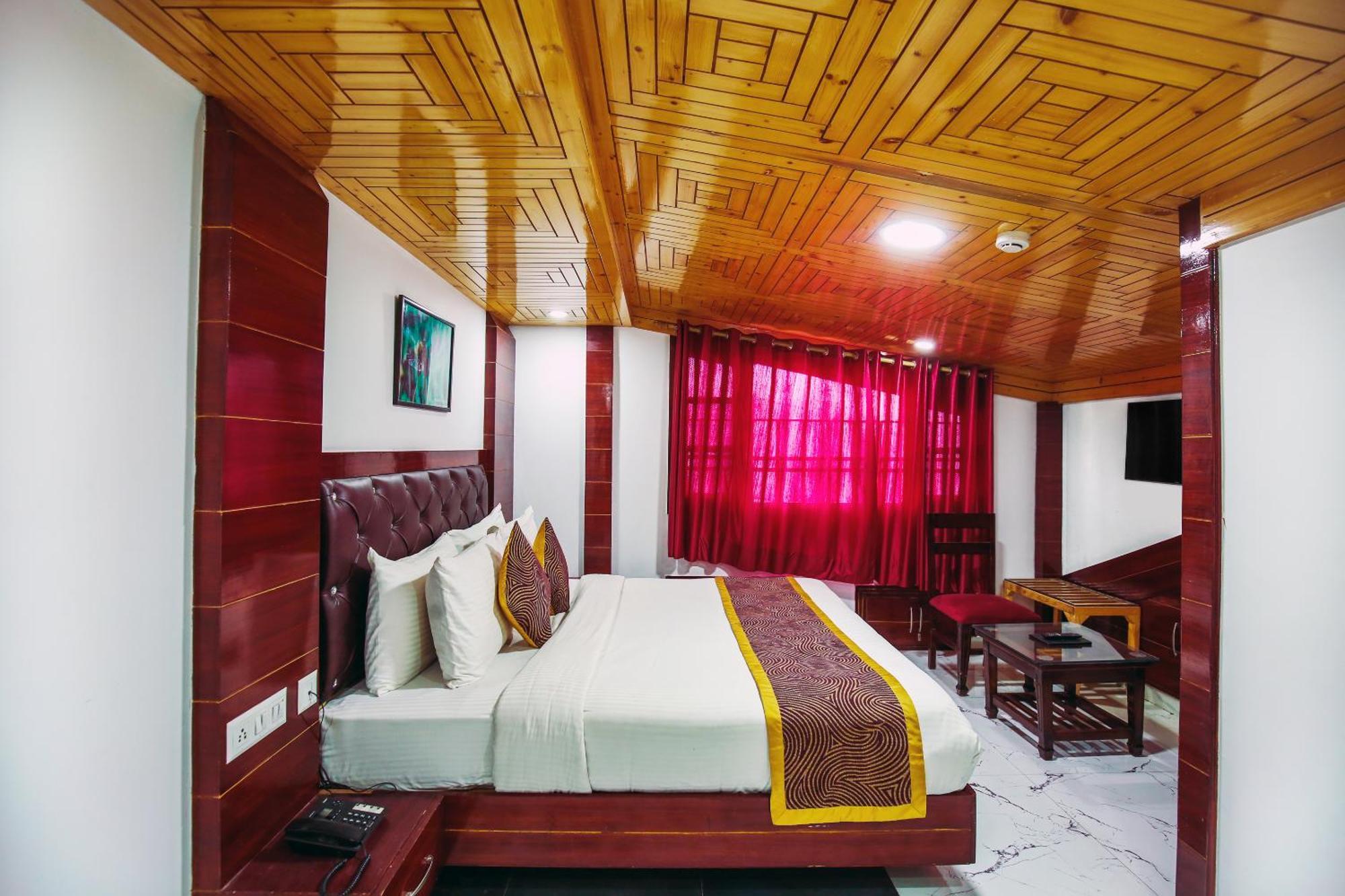 Hotel White Grand Shimla - In City Centre - A Centrally Ac Hotel Экстерьер фото