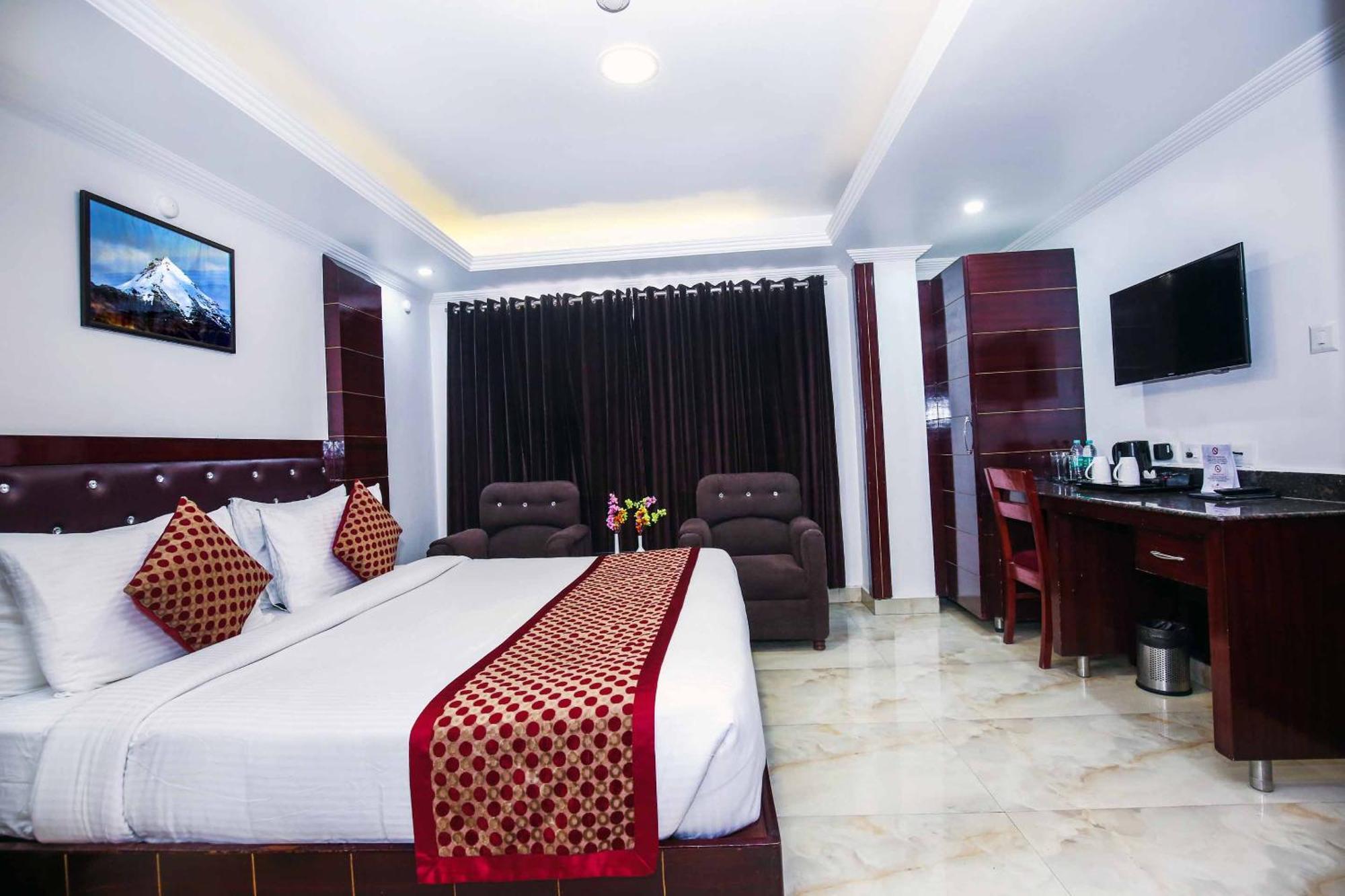 Hotel White Grand Shimla - In City Centre - A Centrally Ac Hotel Экстерьер фото