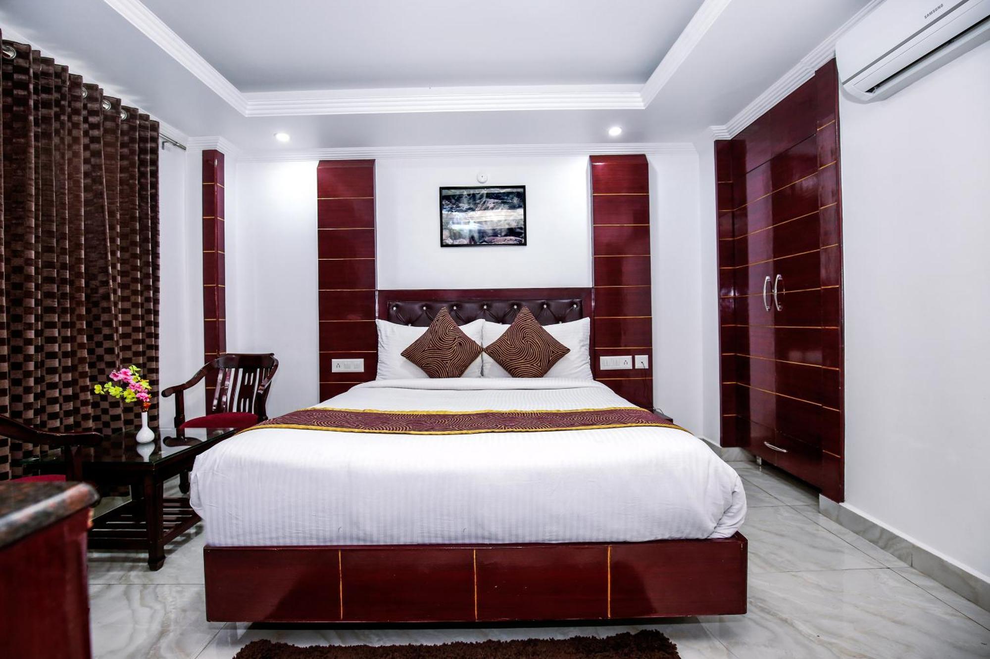Hotel White Grand Shimla - In City Centre - A Centrally Ac Hotel Экстерьер фото