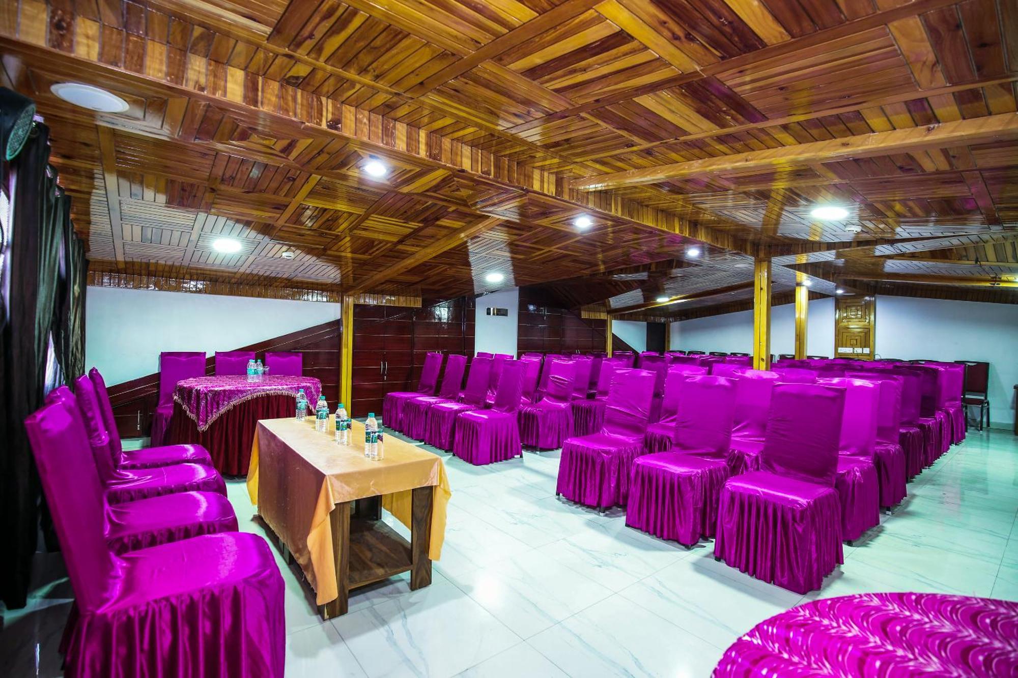 Hotel White Grand Shimla - In City Centre - A Centrally Ac Hotel Экстерьер фото