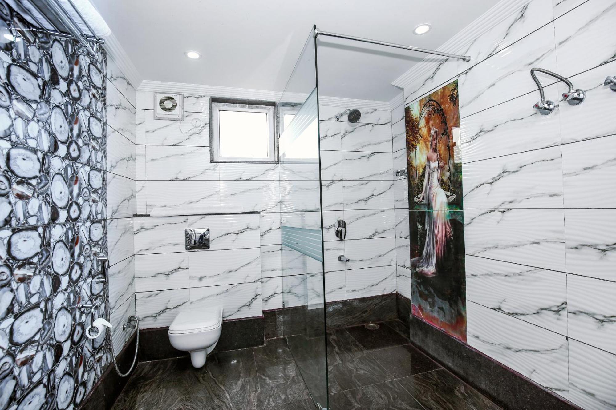 Hotel White Grand Shimla - In City Centre - A Centrally Ac Hotel Экстерьер фото