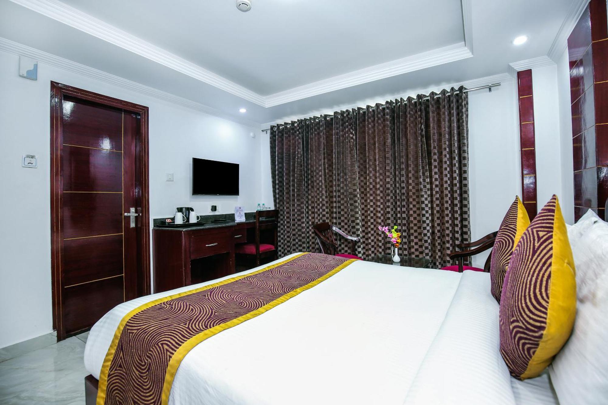 Hotel White Grand Shimla - In City Centre - A Centrally Ac Hotel Экстерьер фото