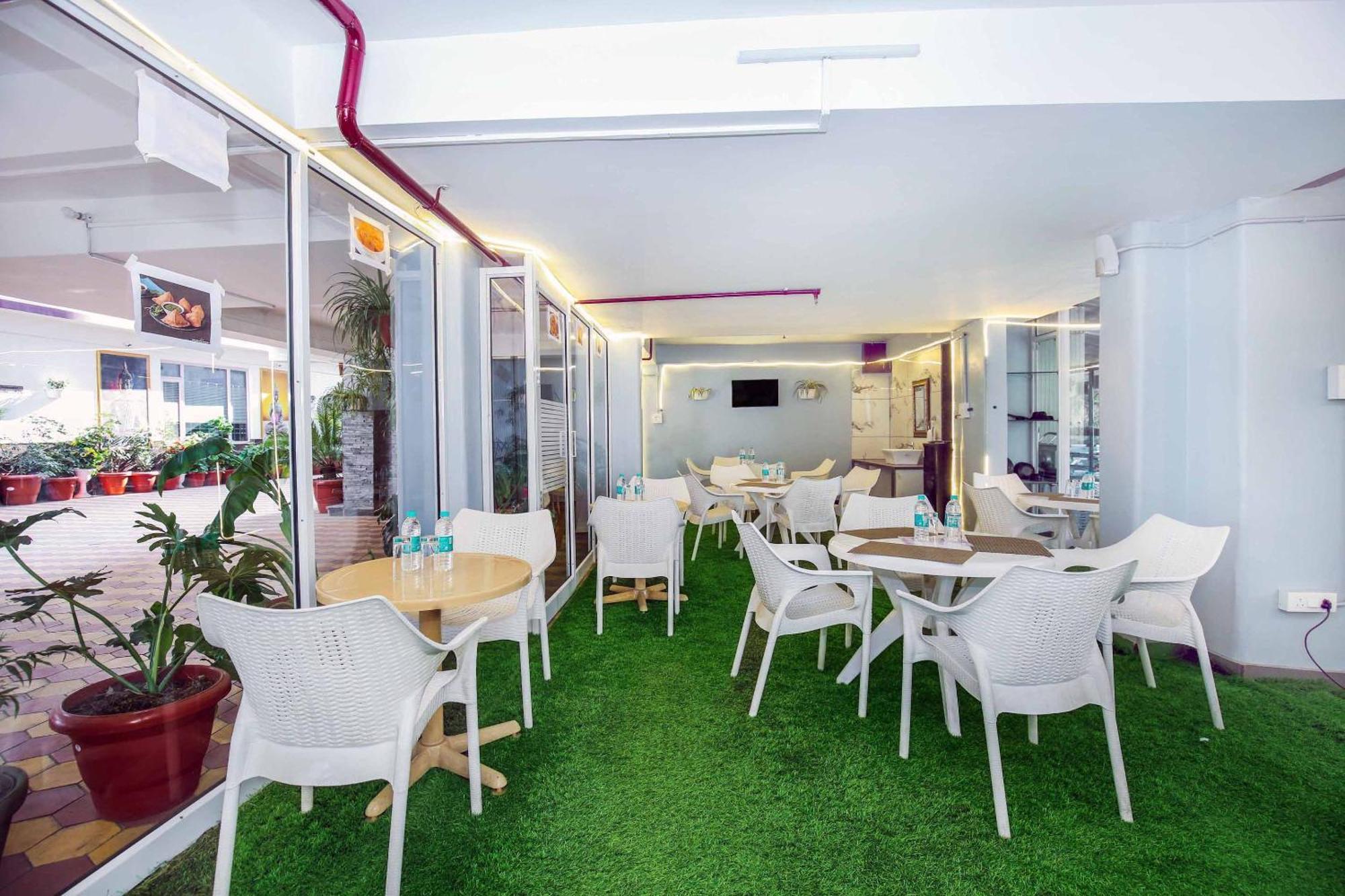 Hotel White Grand Shimla - In City Centre - A Centrally Ac Hotel Экстерьер фото